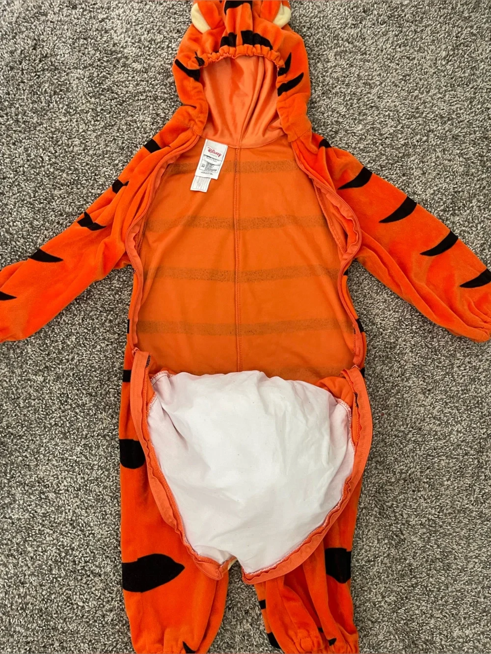 Vintage Disney Store Infant Baby Winnie the Pooh Tigger Costume Sz 18-24 Months